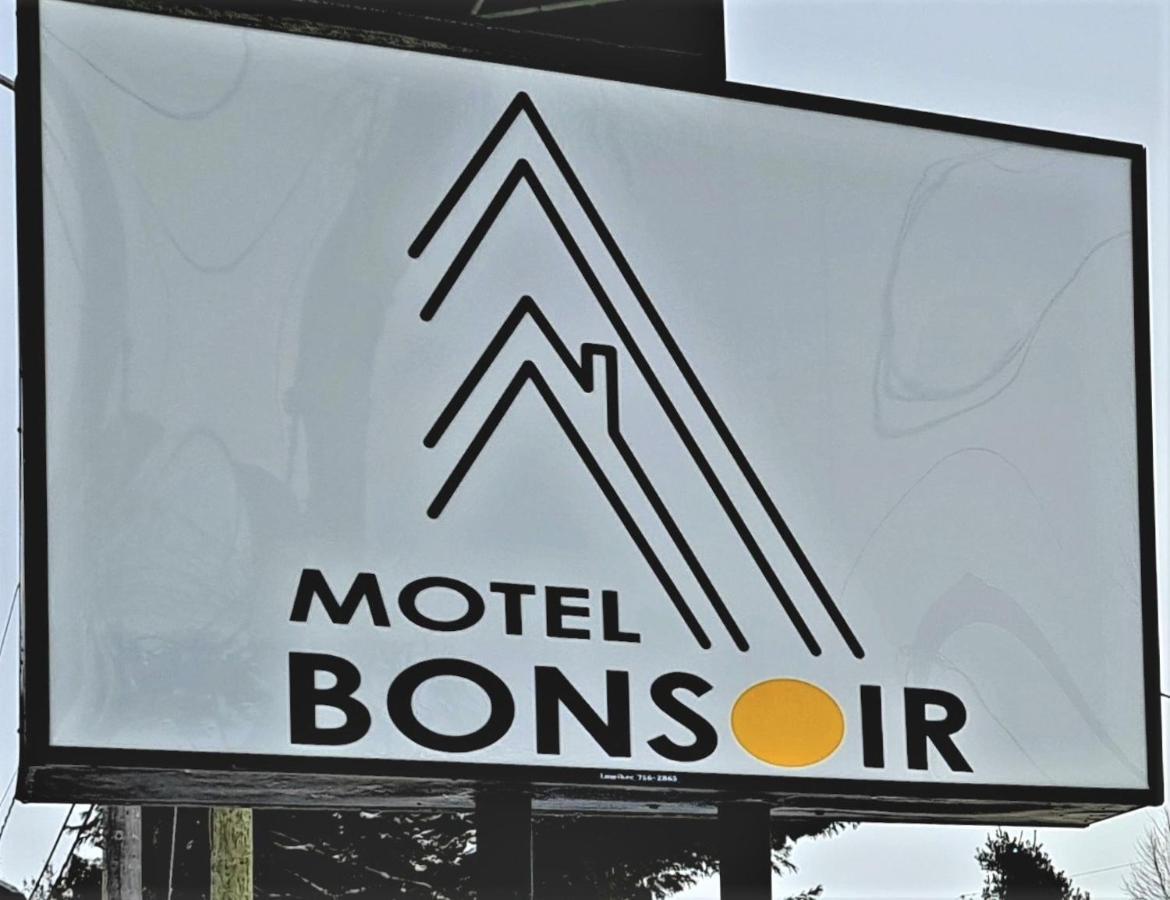 Motel Bonsoir Joliette Luaran gambar