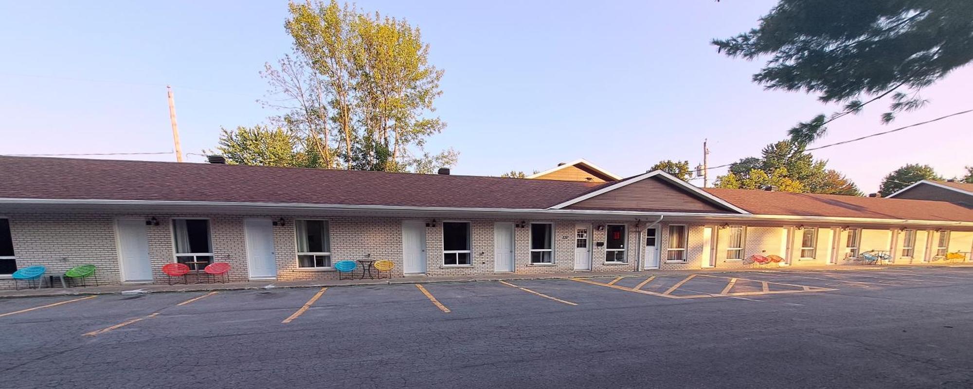 Motel Bonsoir Joliette Luaran gambar
